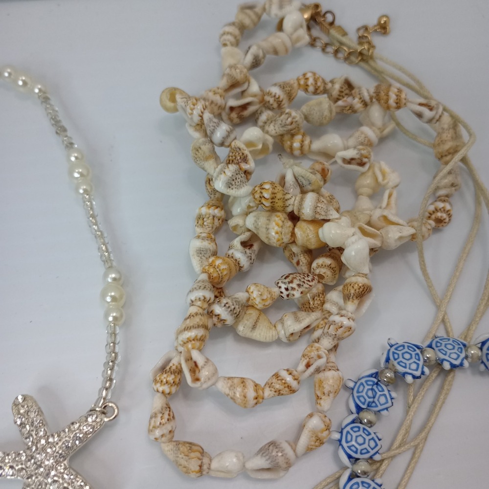 1/4 lb+‎ Jewelry Lot Jar Mixed Beach & Ocean Theme resell, craft or wear - Picture 7 of 16